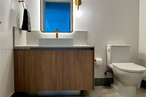 Condominio en venta en Miami, Florida, 2 dormitorios, 77.76 m2 № 1890953 - foto 11