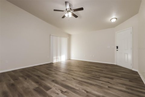 Casa en alquiler en Mulberry, Florida, 3 dormitorios, 131.46 m2 № 1815297 - foto 3