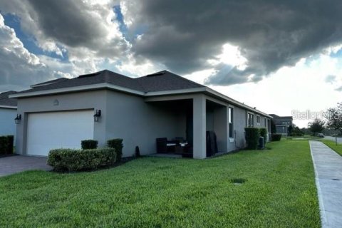 House in Winter Garden, Florida 3 bedrooms, 156.54 sq.m. № 1688024 - photo 3