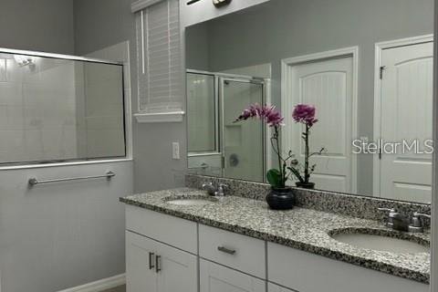 House in Winter Garden, Florida 3 bedrooms, 156.54 sq.m. № 1688024 - photo 23