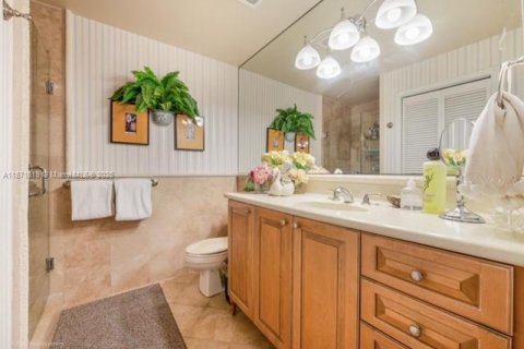 Купить кондоминиум в Корал-Гейблс, Флорида 3 спальни, 255.48м2, № 1948936 - фото 11