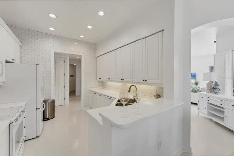 Copropriété à vendre à Bradenton, Floride: 3 chambres, 204.38 m2 № 1625120 - photo 15
