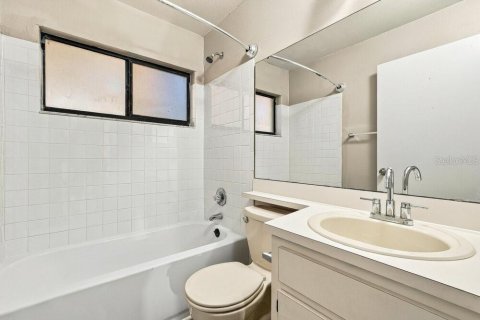 Villa ou maison à louer à Lakeland, Floride: 3 chambres, 106.28 m2 № 2430511 - photo 15