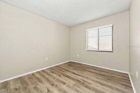 Villa ou maison à louer à Lakeland, Floride: 3 chambres, 106.28 m2 № 2430511 - photo 14