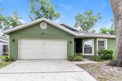 Villa ou maison à Apopka, Floride 3 chambres, 151.62 m2 № 2100059