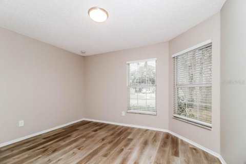Villa ou maison à louer à Apopka, Floride: 3 chambres, 151.62 m2 № 2100059 - photo 13