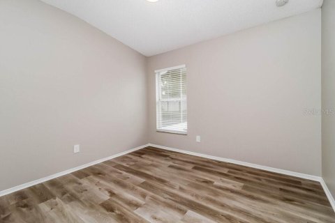 Villa ou maison à louer à Apopka, Floride: 3 chambres, 151.62 m2 № 2100059 - photo 14