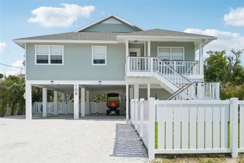 Villa ou maison à vendre à Anna Maria, Floride: 4 chambres, 136.75 m2 № 2102168 - photo 3