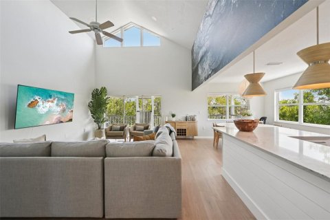 Villa ou maison à vendre à Anna Maria, Floride: 4 chambres, 136.75 m2 № 2102168 - photo 6