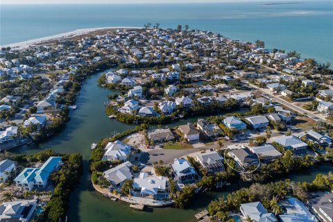 Villa ou maison à Anna Maria, Floride 4 chambres, 136.75 m2 № 2102168