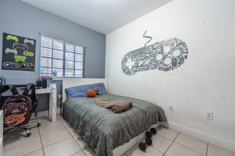 Copropriété à louer à Hialeah, Floride: 3 chambres, 110.18 m2 № 2158067 - photo 14