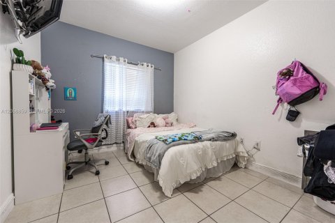 Copropriété à louer à Hialeah, Floride: 3 chambres, 110.18 m2 № 2158067 - photo 12