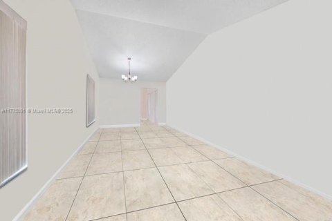 Adosado en venta en Miami, Florida, 3 dormitorios, 111.48 m2 № 1698138 - foto 8