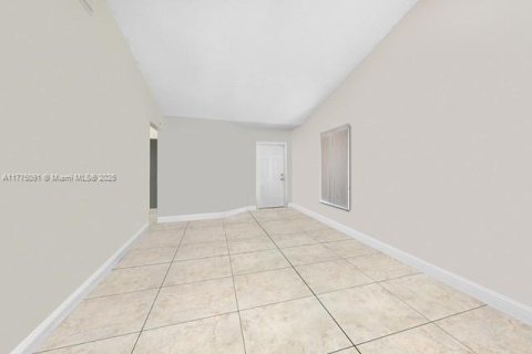 Adosado en venta en Miami, Florida, 3 dormitorios, 111.48 m2 № 1698138 - foto 5