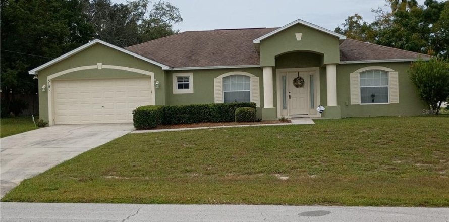 Villa ou maison à Spring Hill, Floride 3 chambres, 187.66 m2 № 2399539