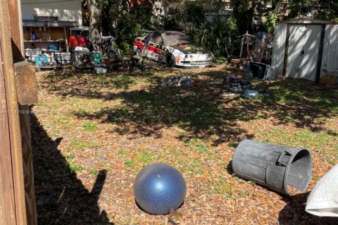 Propiedad comercial en venta en Dania Beach, Florida, 132.57 m2 № 1735645 - foto 5