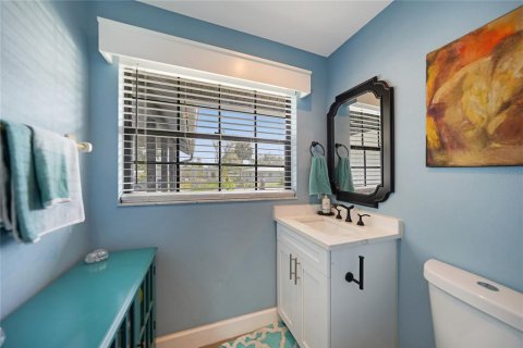 House in Port Charlotte, Florida 3 bedrooms, 159.42 sq.m. № 1716524 - photo 24