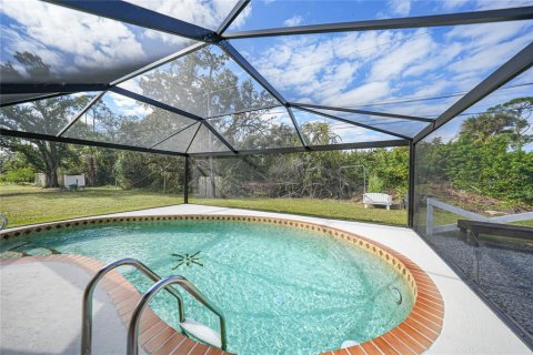 House in Port Charlotte, Florida 3 bedrooms, 159.42 sq.m. № 1716524 - photo 2