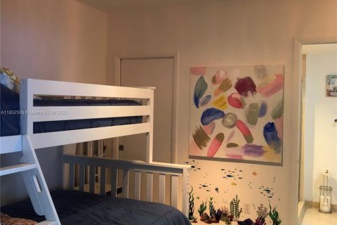 Copropriété à louer à Hallandale Beach, Floride: 3 chambres, 191.84 m2 № 1858846 - photo 8