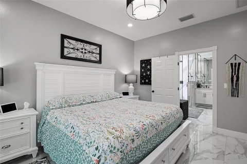 Casa en venta en Morriston, Florida, 3 dormitorios, 196.67 m2 № 1832134 - foto 18