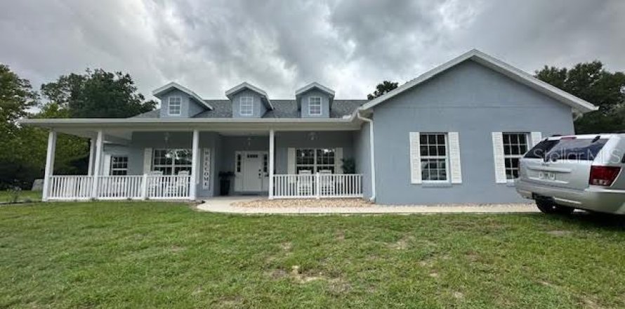 Casa en Morriston, Florida 3 dormitorios, 196.67 m2 № 1832134