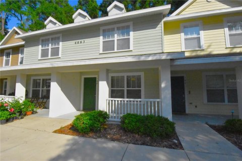 Condo in Gainesville, Florida, 2 bedrooms  № 1801797 - photo 1