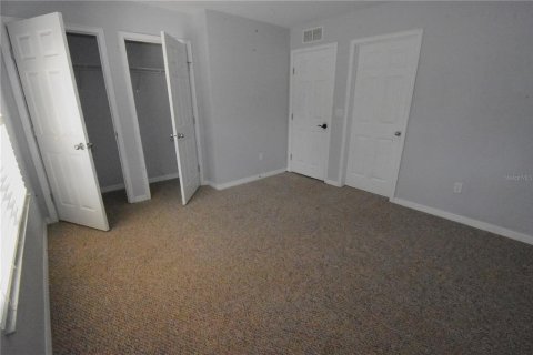 Condo in Gainesville, Florida, 2 bedrooms  № 1801797 - photo 24