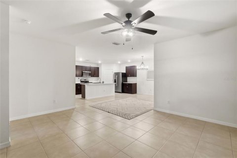 Villa ou maison à vendre à North Port, Floride: 4 chambres, 168.34 m2 № 2149993 - photo 5