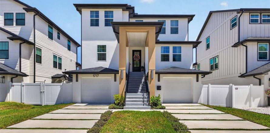 Casa en Saint Petersburg, Florida 4 dormitorios, 250.19 m2 № 2221738