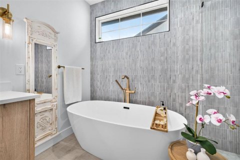 Casa en venta en Saint Petersburg, Florida, 4 dormitorios, 250.19 m2 № 2221738 - foto 29