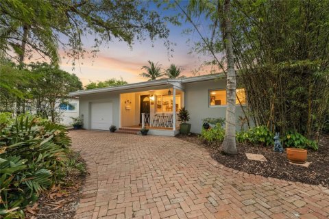 Villa ou maison à vendre à Coral Gables, Floride: 3 chambres, 171.13 m2 № 1923826 - photo 28