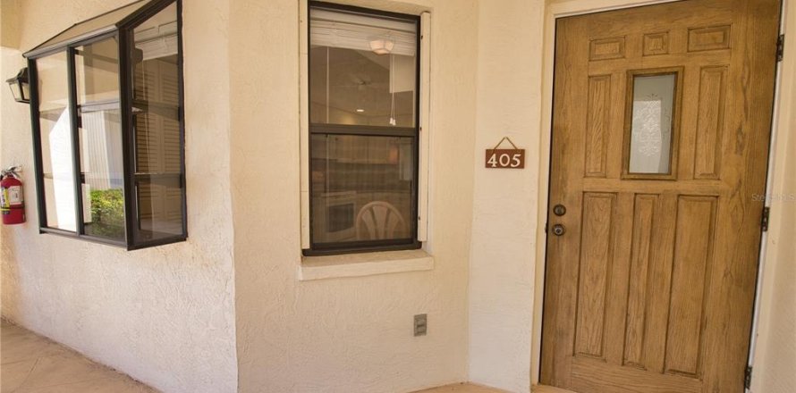 Condo in Englewood, Florida, 2 bedrooms № 1579117