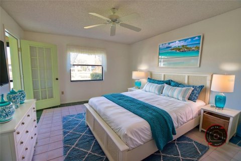 Condo in Englewood, Florida, 2 bedrooms  № 1579117 - photo 27