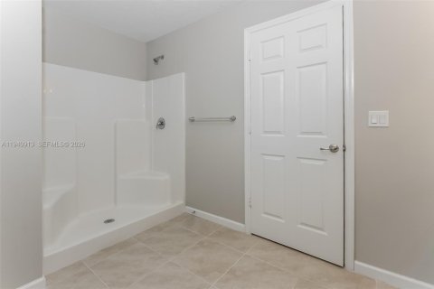 Casa en alquiler en Port St. Lucie, Florida, 3 dormitorios, 147.71 m2 № 1998053 - foto 9