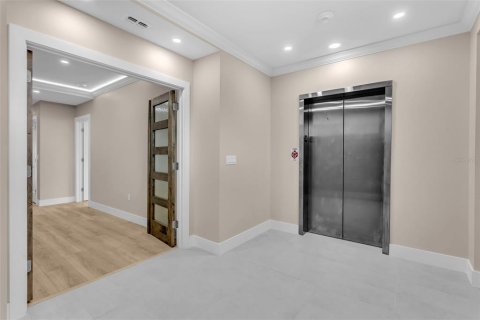 Condominio en venta en Tierra Verde, Florida, 4 dormitorios, 290.41 m2 № 1894789 - foto 6