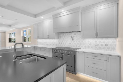 Condominio en venta en Tierra Verde, Florida, 4 dormitorios, 290.41 m2 № 1894789 - foto 14