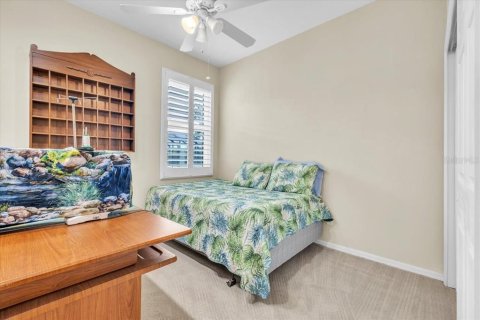 House in Lake Suzy, Florida 4 bedrooms, 201.6 sq.m. № 2230711 - photo 30