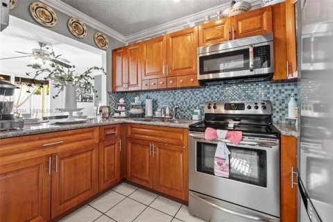 Adosado en venta en Miami, Florida, 3 dormitorios, 117.43 m2 № 2023788 - foto 9