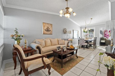 Adosado en venta en Miami, Florida, 3 dormitorios, 117.43 m2 № 2023788 - foto 4