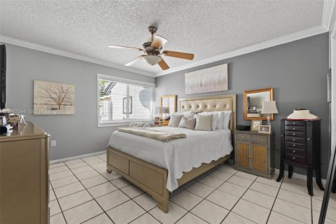 Adosado en venta en Miami, Florida, 3 dormitorios, 117.43 m2 № 2023788 - foto 22