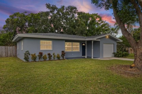Casa en venta en Dunedin, Florida, 2 dormitorios, 104.24 m2 № 2385806 - foto 2