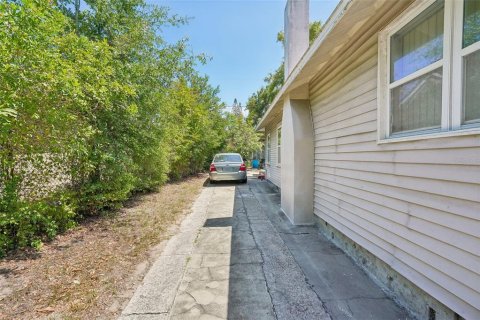Villa ou maison à vendre à Saint Petersburg, Floride: 4 chambres, 113.25 m2 № 2207457 - photo 24