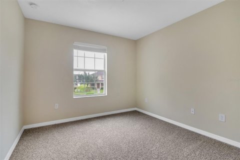 Townhouse in Orlando, Florida 3 bedrooms, 165.18 sq.m. № 2142229 - photo 13