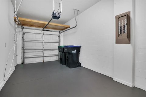 Townhouse in Orlando, Florida 3 bedrooms, 165.18 sq.m. № 2142229 - photo 9
