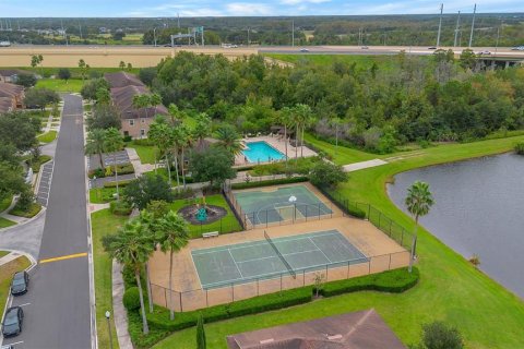 Townhouse in Orlando, Florida 3 bedrooms, 165.18 sq.m. № 2142229 - photo 25