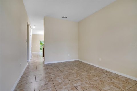 Townhouse in Orlando, Florida 3 bedrooms, 165.18 sq.m. № 2142229 - photo 3
