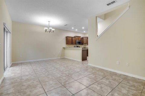 Townhouse in Orlando, Florida 3 bedrooms, 165.18 sq.m. № 2142229 - photo 8