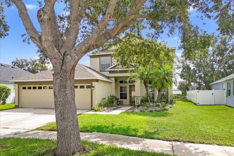 House in Riverview, Florida 5 bedrooms, 301 sq.m. № 1914340 - photo 7