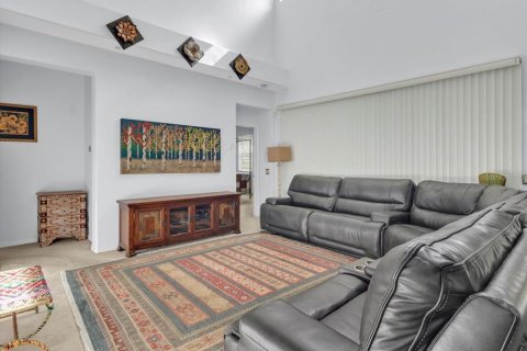 House in Riverview, Florida 5 bedrooms, 301 sq.m. № 1914340 - photo 24