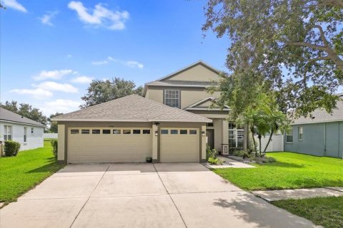 House in Riverview, Florida 5 bedrooms, 301 sq.m. № 1914340 - photo 5